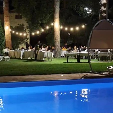 Resort Restaurant Villa Berta Сан Северино Марке Екстериор снимка